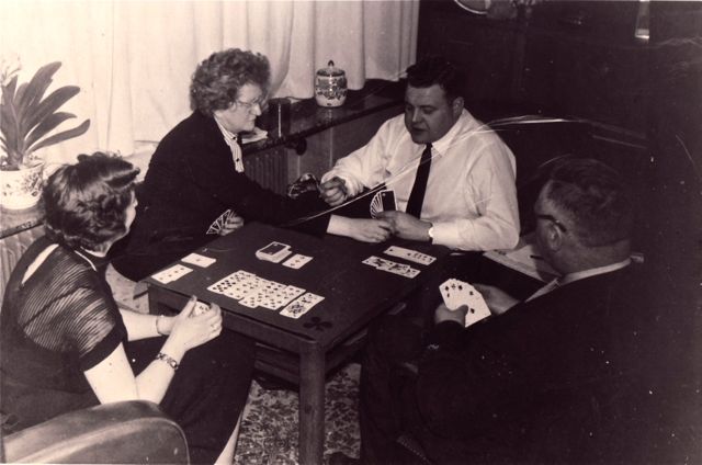 Moeder ontdekte de kaartfraude van haar schoonzoon en bracht daarmee een echtscheiding op gang.